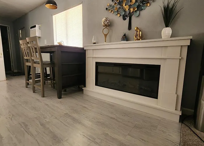 1 Bdrm Grand Canyon Bridge Holiday home *